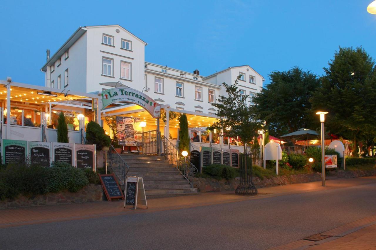 Mit Meerblick Und Balkon, Gratis Nutzung Vom Ahoi Erlebnisbad Und Sauna In Sellin - Meeresblick Fewo 17 ゲーレン エクステリア 写真