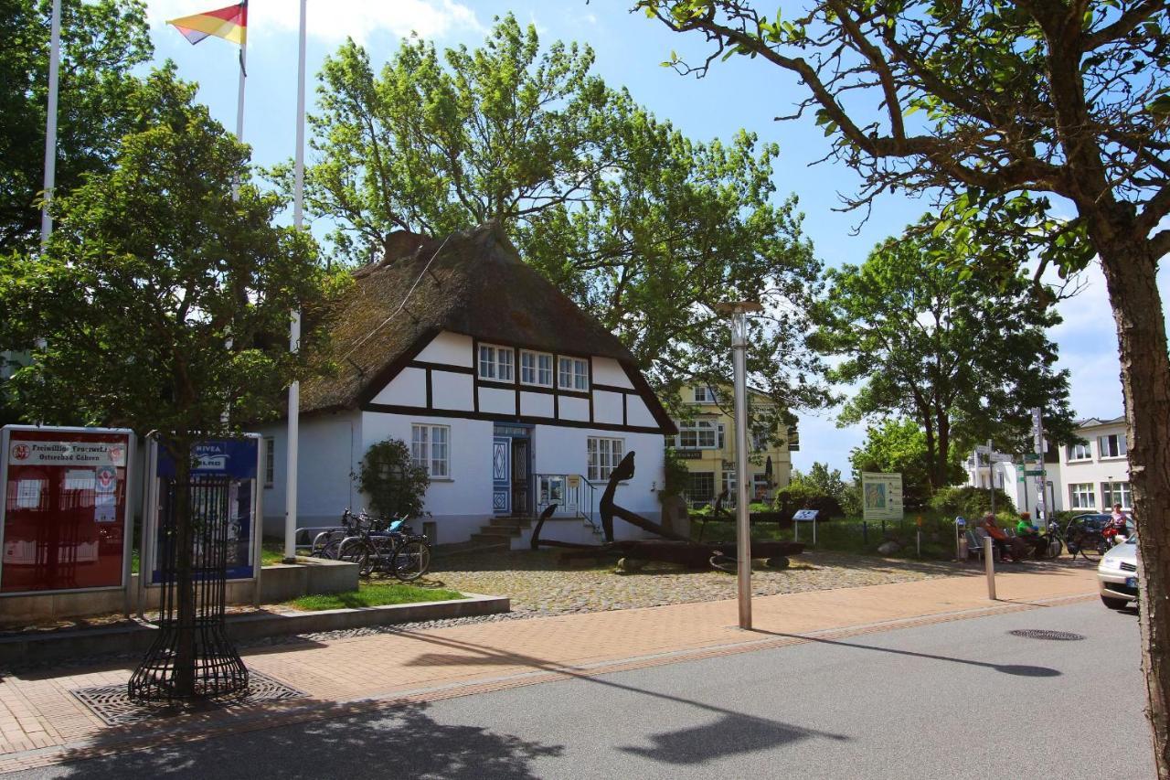 Mit Meerblick Und Balkon, Gratis Nutzung Vom Ahoi Erlebnisbad Und Sauna In Sellin - Meeresblick Fewo 17 ゲーレン エクステリア 写真